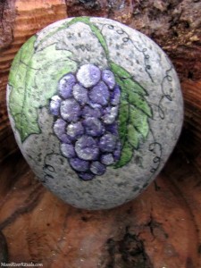 Oathing stone for a vineyard wedding, painted by artist Carol Chaput